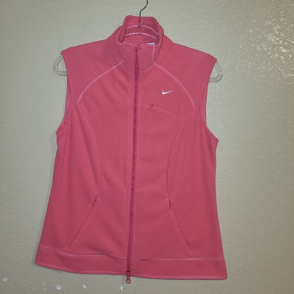 Nike Jackets & Blazers - Nike Therma-Fit Vest